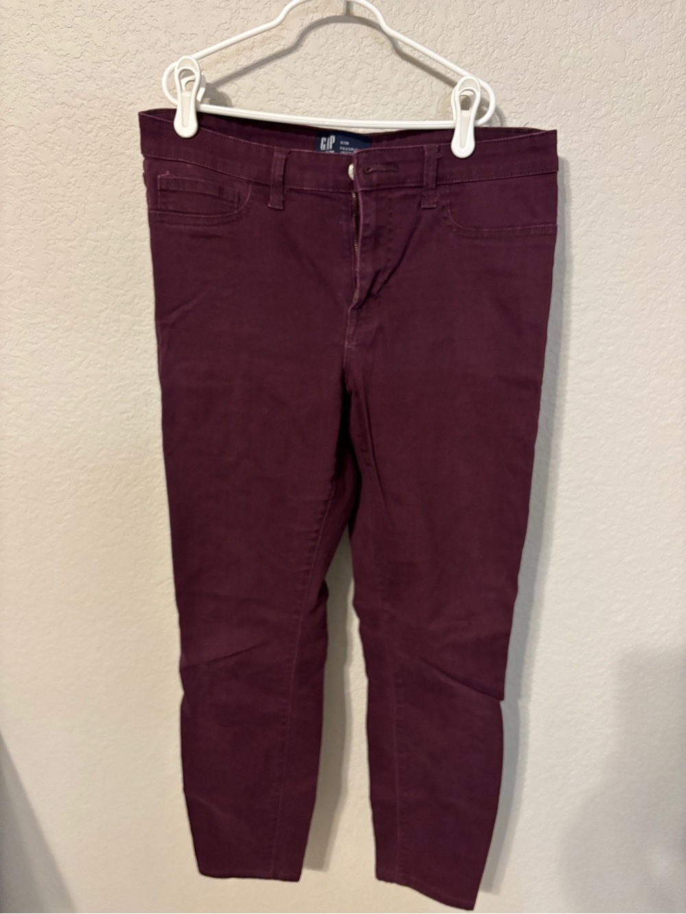Gap Favorite Jegging - Burgundy